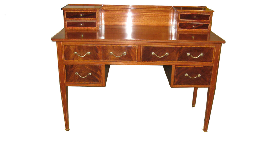 Engels mahoniehouten bureau